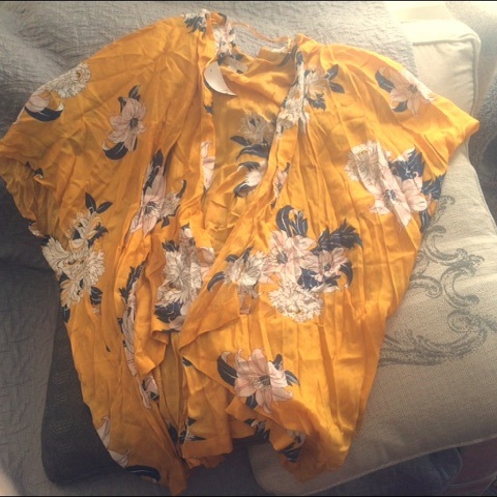 LOFT Plus Floral Kimono 16/18 NEW
